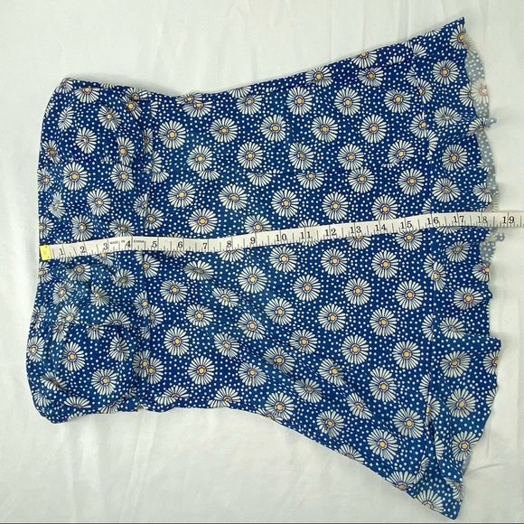 Arizona blue daisy print strapless tankini with side tie bottoms, M - Picture 10 of 15